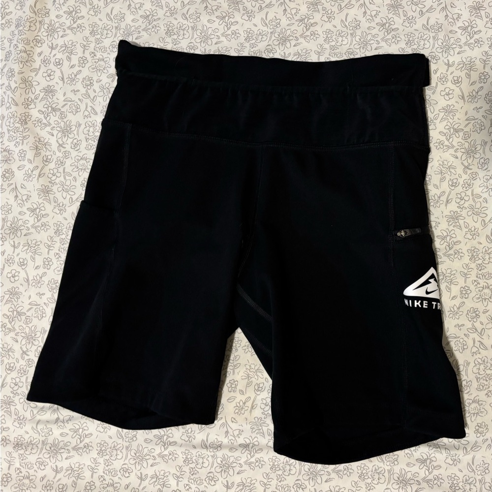 Nike women’s trail shorts